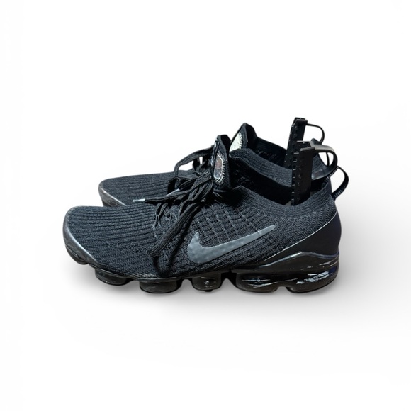 Nike Flyknit Vapormax Sneakers Size 9.5 Black Sneakers - Picture 7 of 13